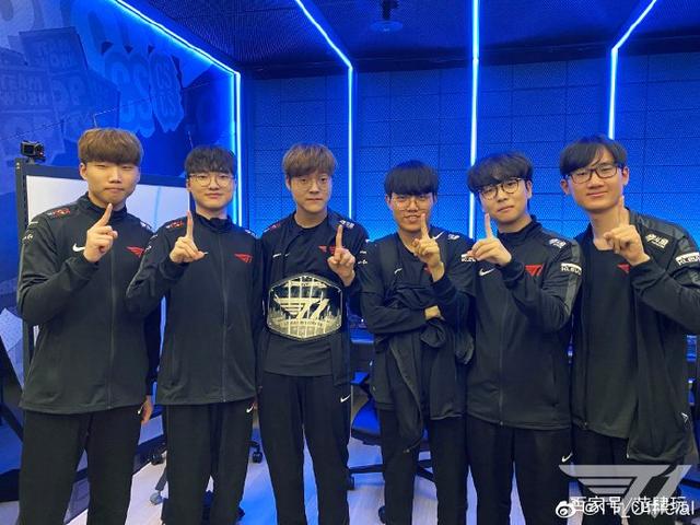 尔德的第一 尔德的第一